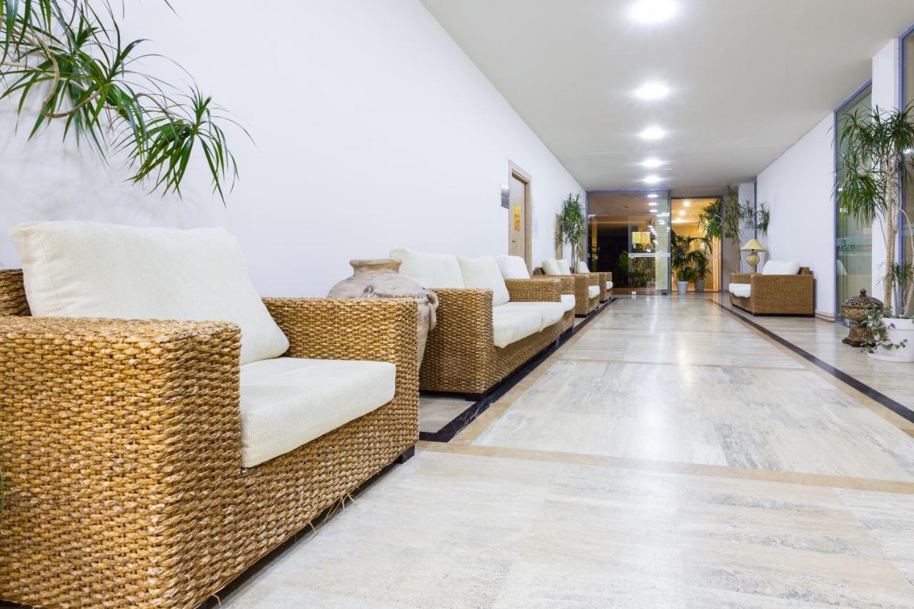 Tiara Beach Slăntjev Brjag Exteriör bild