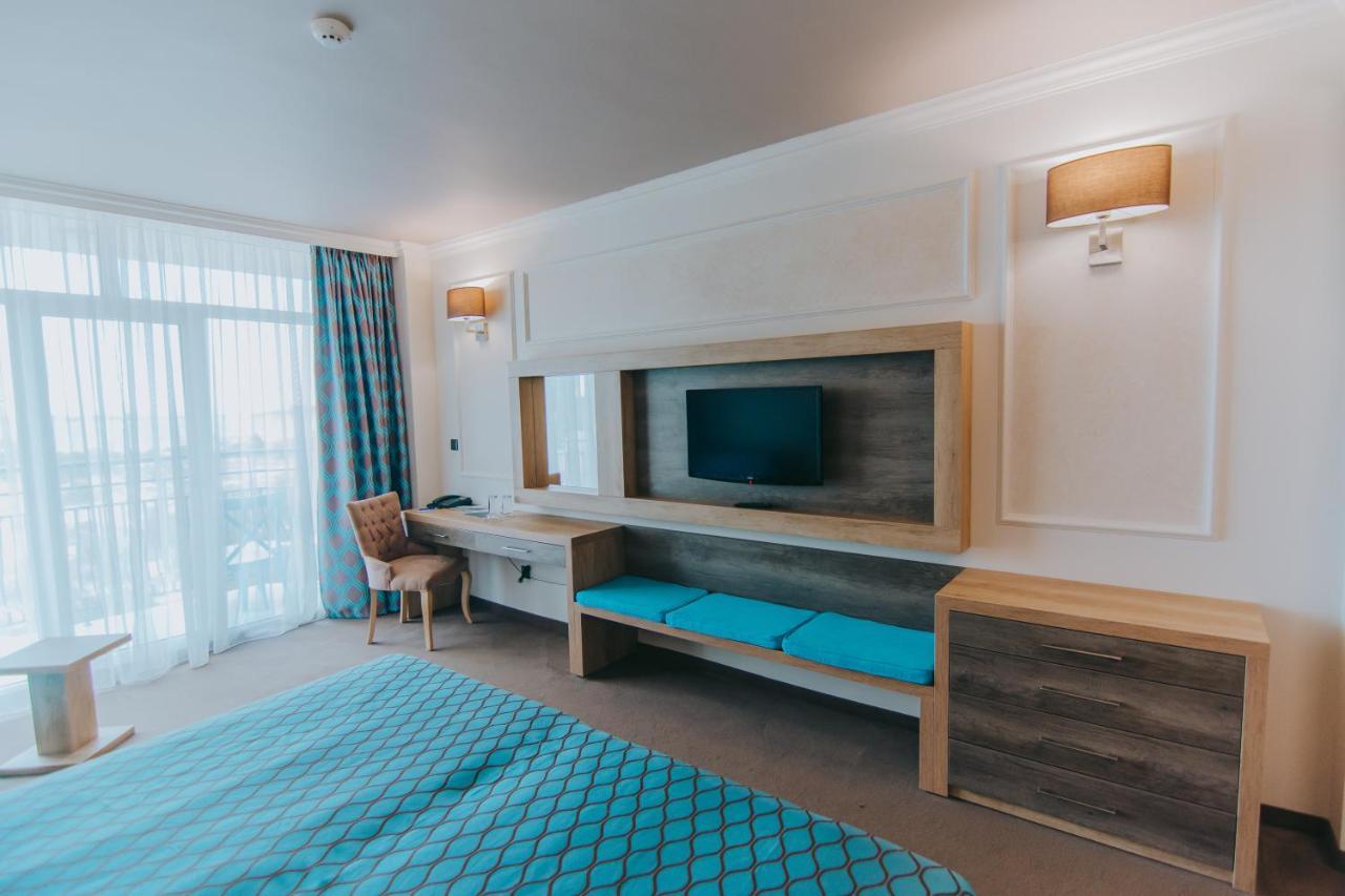 Tiara Beach Slăntjev Brjag Exteriör bild